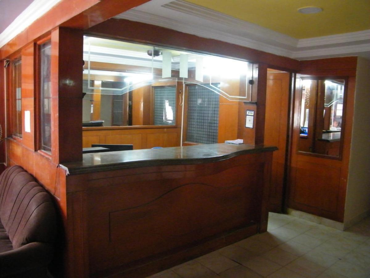 Hotel The White House Residency Chennai Exterior foto